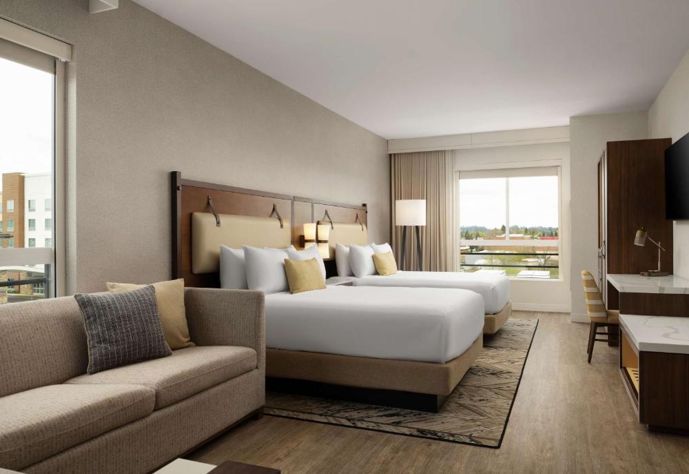 Queen Room with Two Queen Beds - Hearing Access interior